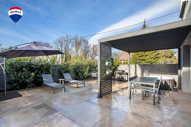 Appartement - 112 m² - 5 pièces