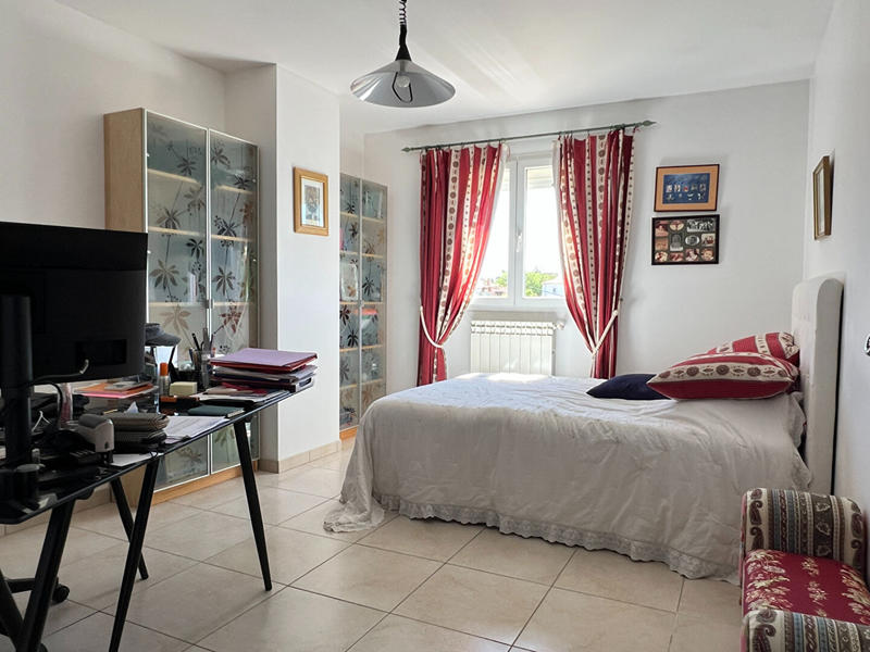 Maison - 170 m² - 5 pièces