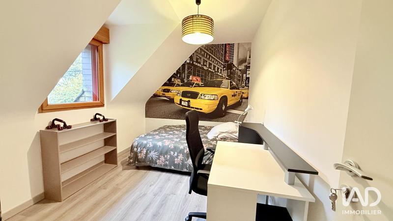 Maison - 142 m² - 7 pièces