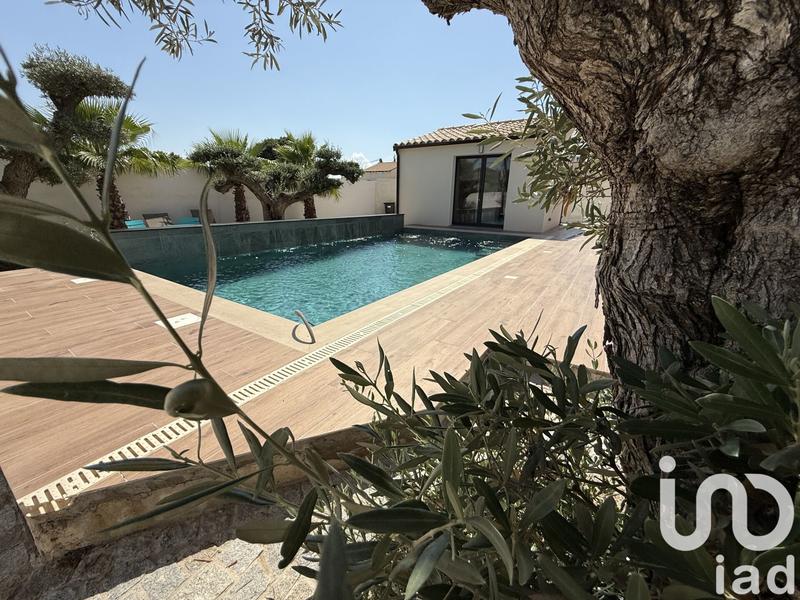 Maison - 201 m² - 6 pièces