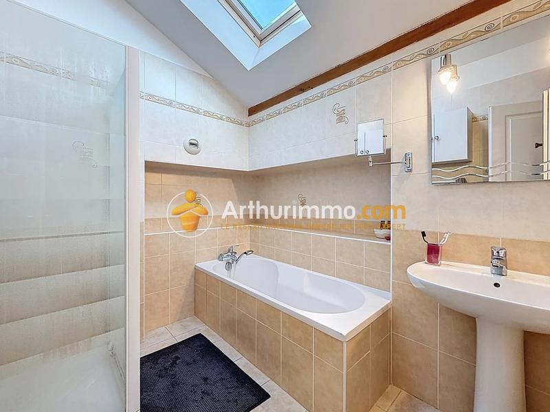 Appartement - 95 m² - 5 pièces