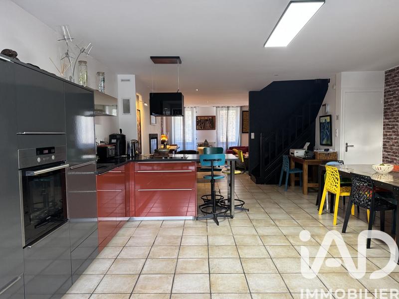 Maison de ville - 191 m² - 7 pièces
