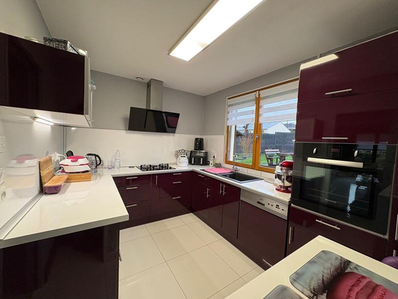 Maison - 98 m² - 5 pièces