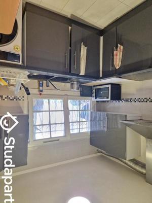 Chambre - 14 m² - 1 pièce