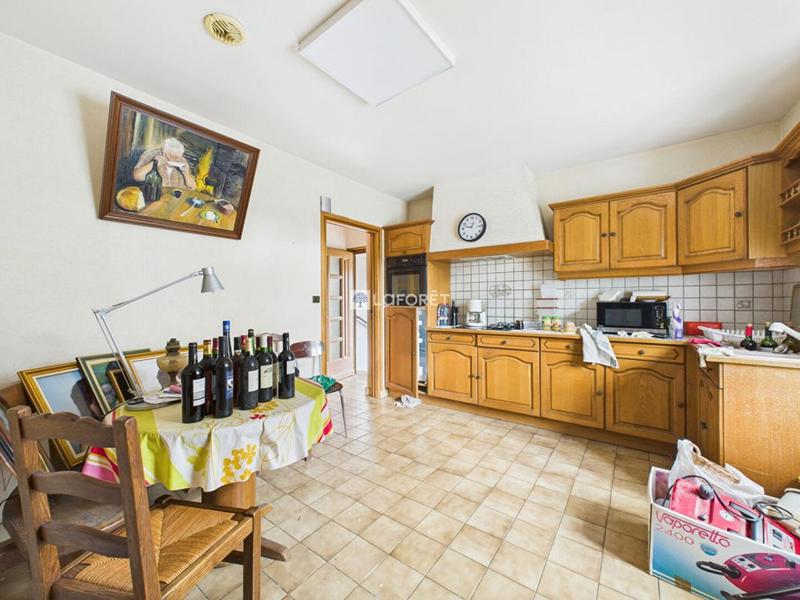 Propriété - 185 m² - 13 pièces