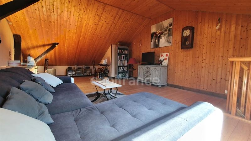 Maison - 155 m² - 5 pièces