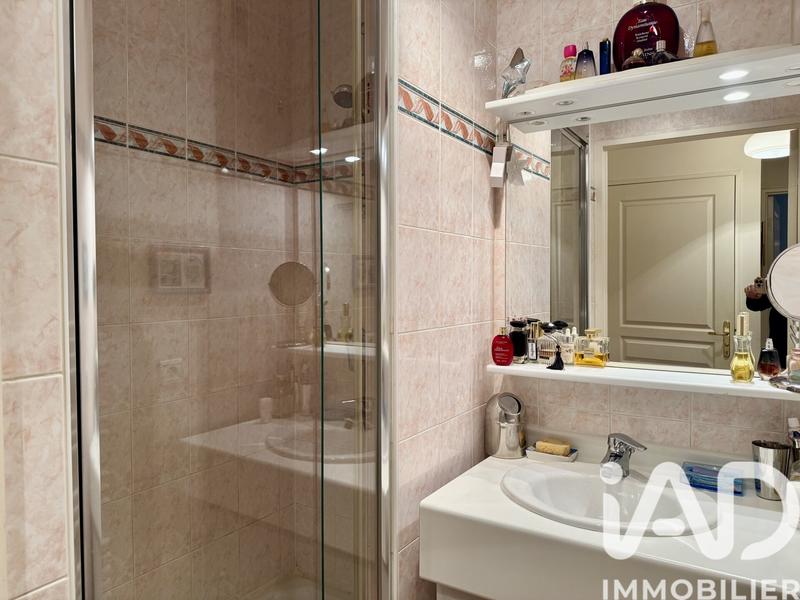 Appartement - 94 m² - 5 pièces