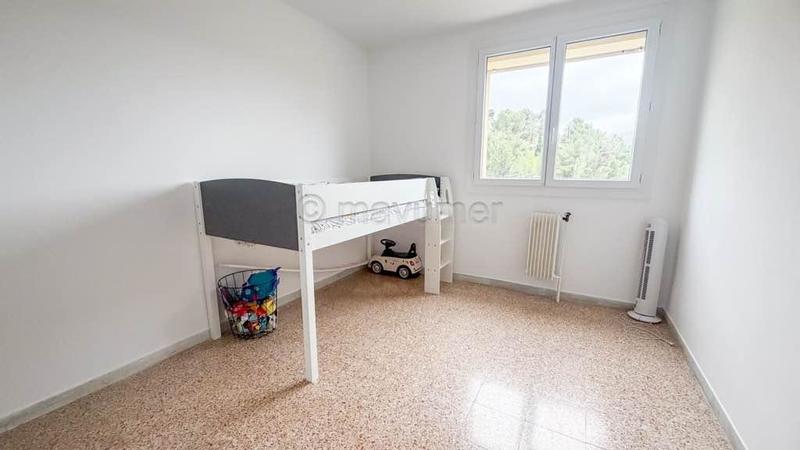 Appartement - 81 m² - 5 pièces