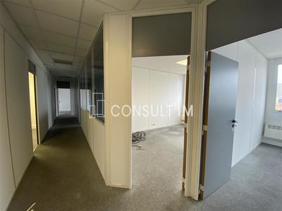 Bureau - 155 m²