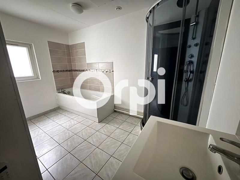 Maison - 101 m² - 5 pièces