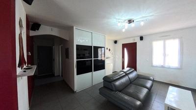 Maison - 102 m² - 5 pièces