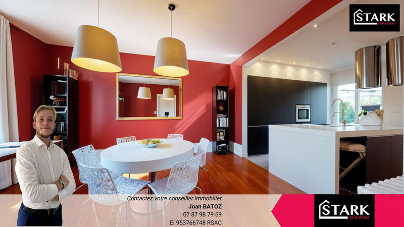 Maison - 209 m² - 7 pièces