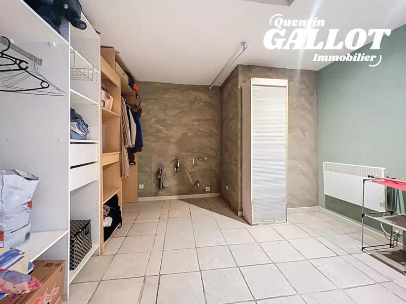 Maison - 183 m² - 6 pièces