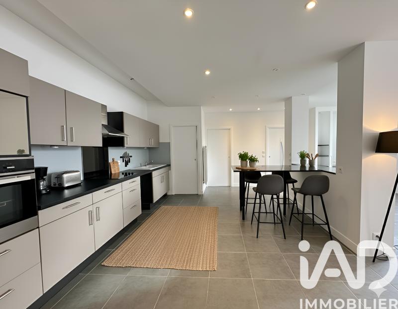 Appartement - 70 m² - 2 pièces