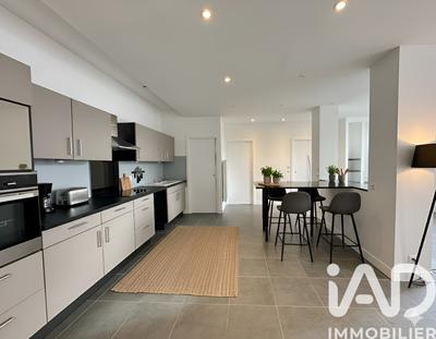 Appartement - 70 m² - 2 pièces