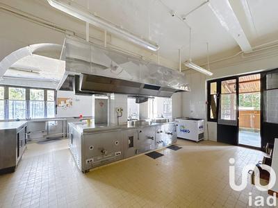 Immeuble - 1 963 m²