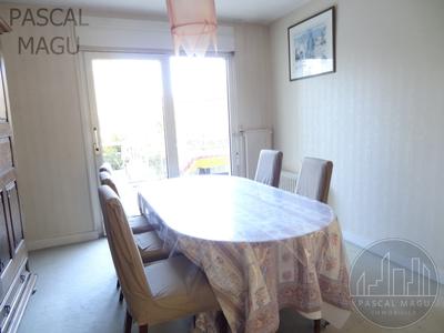 Maison - 150 m² - 7 pièces