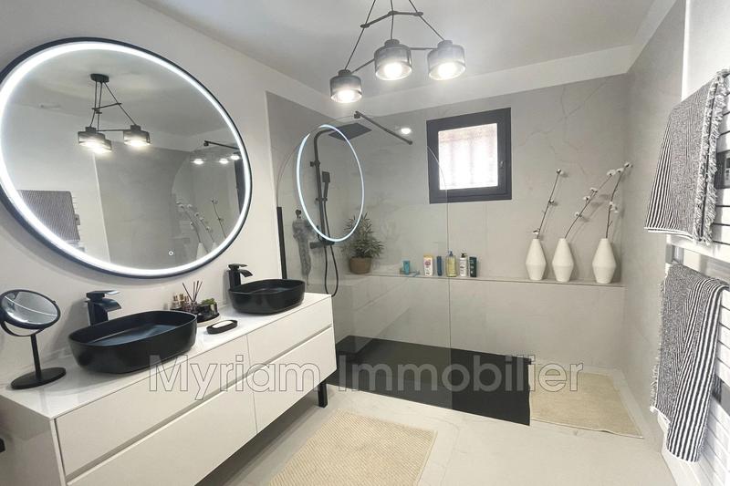 Maison - 152 m² - 5 pièces