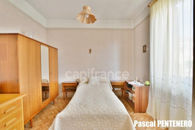 Maison - 141 m² - 5 pièces