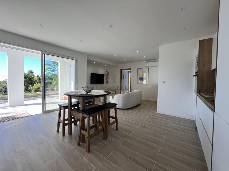 Villa - 179 m² - 7 pièces