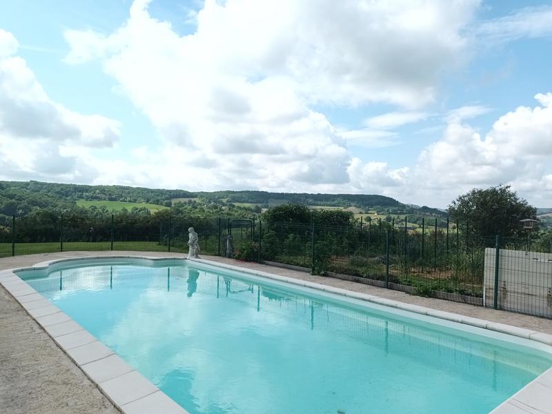 Maison - 136 m² - 6 pièces