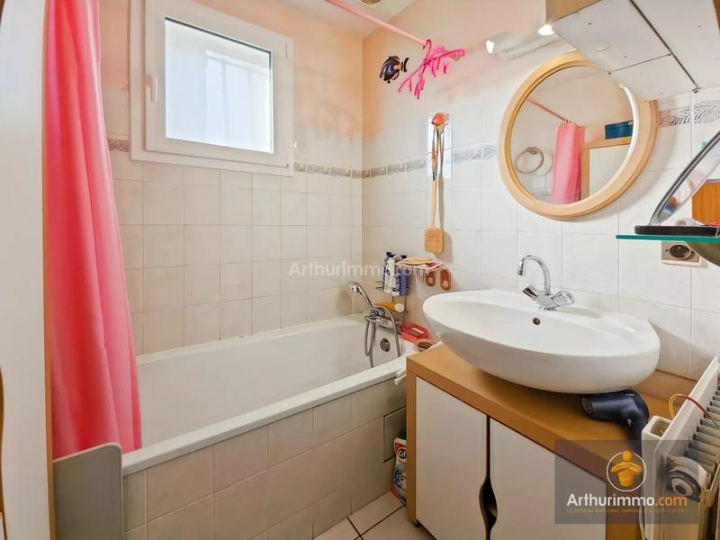 Maison - 81 m² - 5 pièces