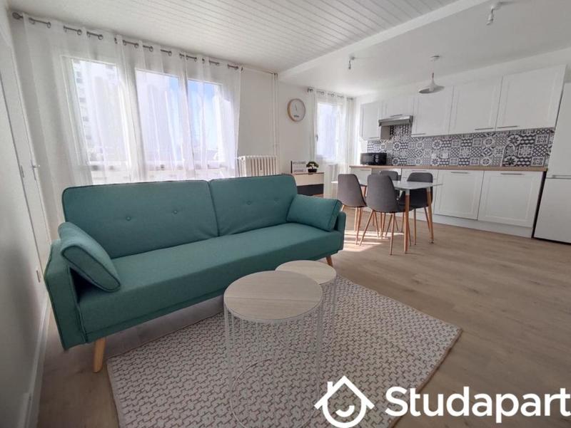 Maison - 72 m² - 4 pièces