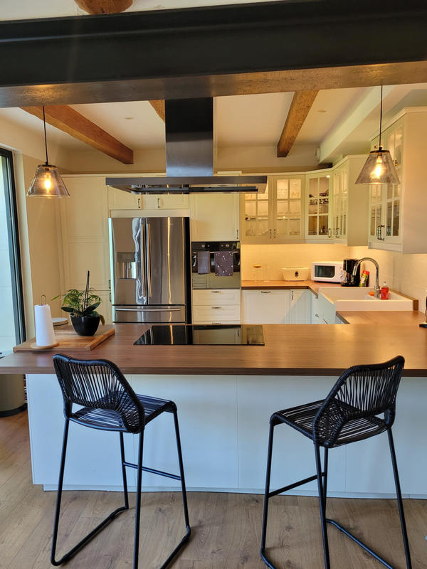 Maison - 240 m² - 6 pièces