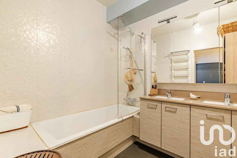 Appartement - 70 m² - 3 pièces