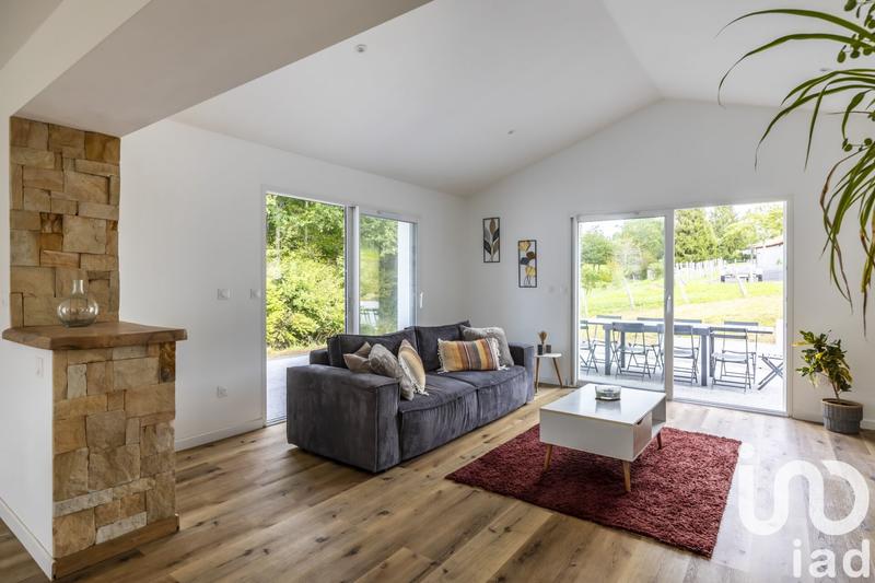 Maison - 120 m² - 4 pièces