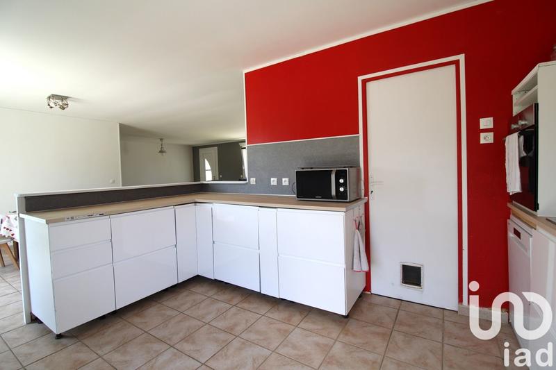 Maison - 99 m² - 5 pièces