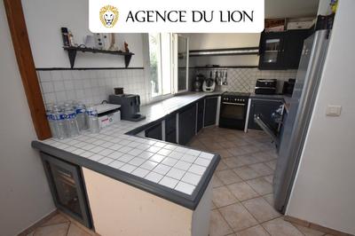 Maison - 111 m² - 6 pièces