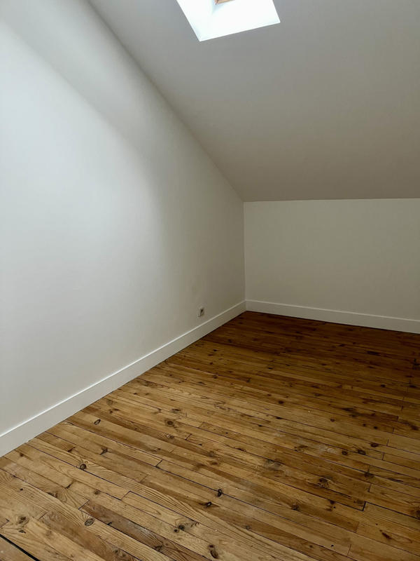 Maison - 95 m² - 6 pièces