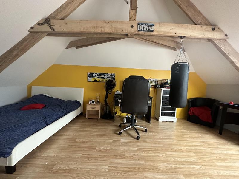 Maison - 186 m² - 7 pièces