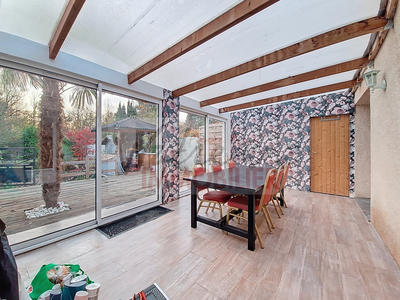 Maison - 143 m² - 6 pièces