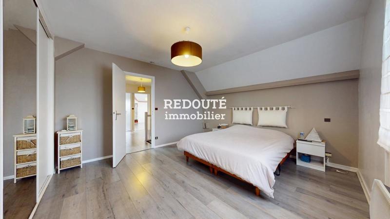 Maison - 145 m² - 6 pièces