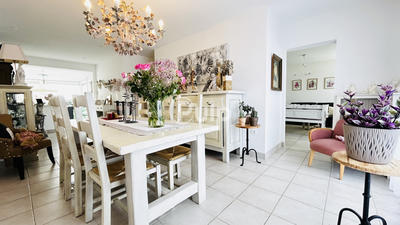 Pavillon - 110 m² - 6 pièces