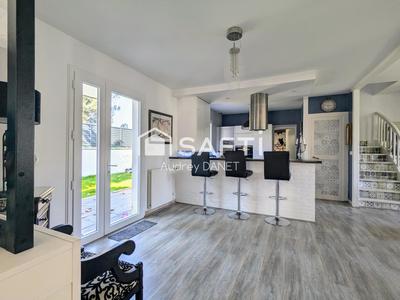 Maison - 160 m² - 6 pièces