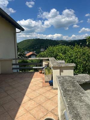 Maison - 151 m² - 5 pièces