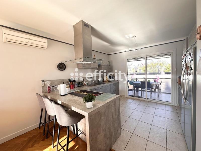 Maison - 135 m² - 7 pièces