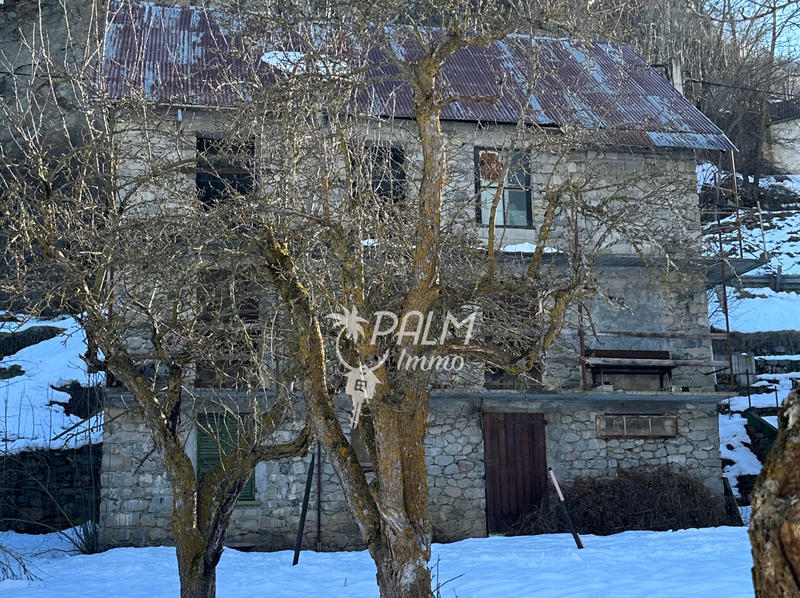 Maison - 180 m² - 4 pièces