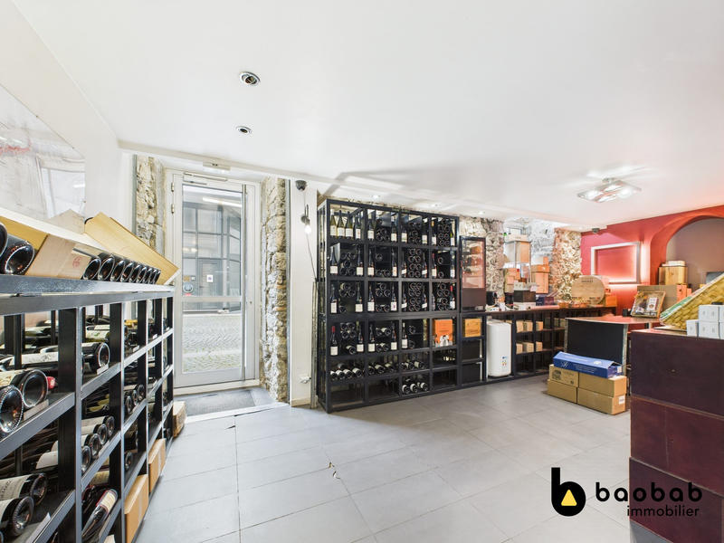 Fonds de commerce - Magasins - 80 m²