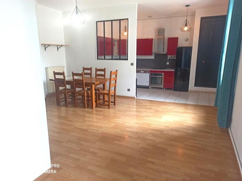 Appartement - 77 m² - 3 pièces