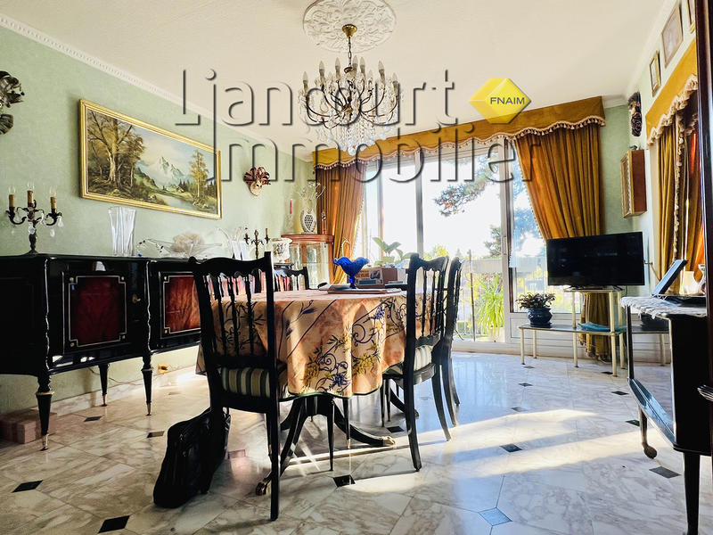 Appartement - 66 m² - 4 pièces