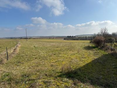 Terrain constructible - 1 462 m²