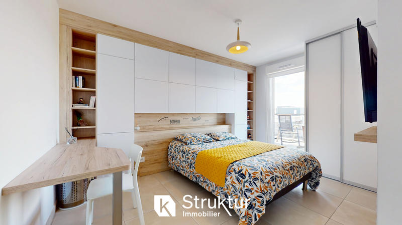 Appartement - 110 m² - 5 pièces