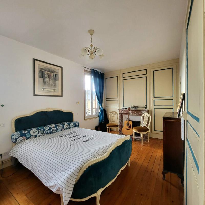 Maison - 160 m² - 7 pièces