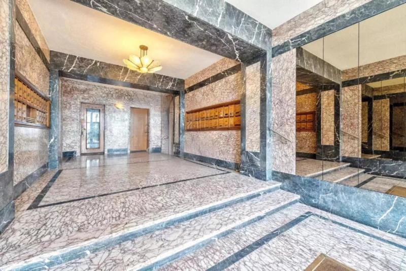 Appartement - 70 m² - 2 pièces