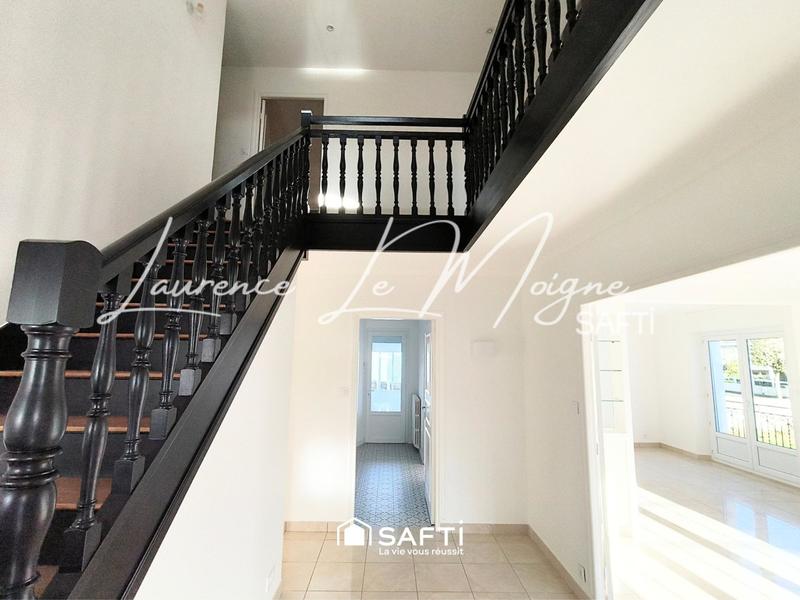 Maison - 223 m² - 9 pièces