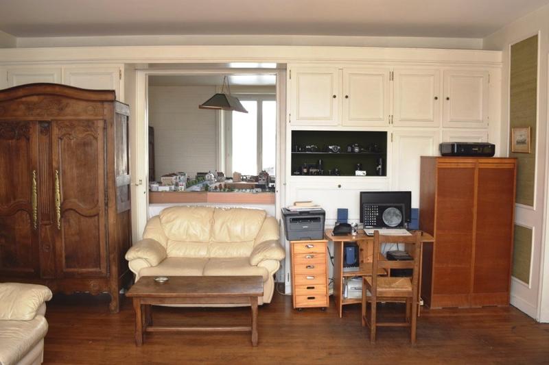 Maison - 235 m² - 10 pièces